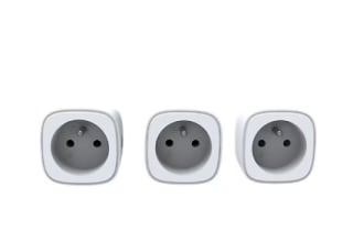 3 prises avec terre wifi connectées Jacobsen Myko 230V à 2,89€