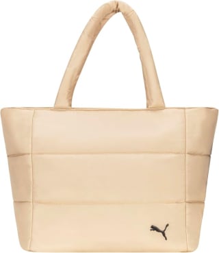 PUMA Plush Soft Nylon Tote por $599 en Amazon