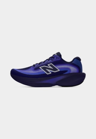 New Balance Ellipse V1 zapatillas running mujer por 67,41€ en Privé by Zalando