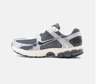 Nike ZOOM VOMERO 5 SE sneakers voor €79,95 bij Zalando