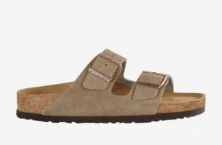 Sandales Birkenstock Arizona Suede Narrow beige à 129,95€