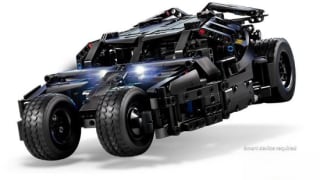 LEGO Technic Batmobile Tumbler (42239) voor €139,64 bij Bol