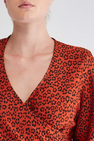 ASOS vestido midi cruzado rojo y negro por 2,99€