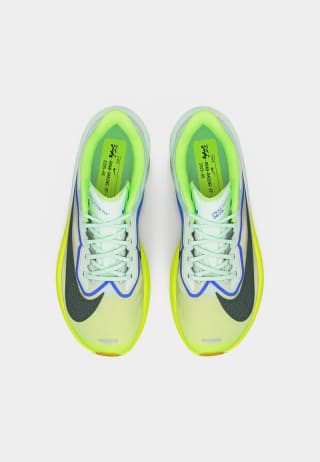 Chaussures de running sur route ZOOM FLY à 70,90€