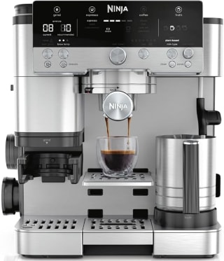 Ninja Luxe Café Premier Espresso + Gotero + Cold Brew ES601LAA por $10,425 en Amazon