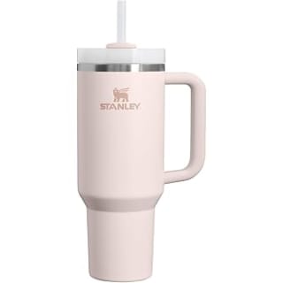 Stanley Termo Quencher Frost 1.18L por $489 en Amazon