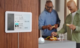 Amazon Echo Hub 8" pour 89,99€ chez Amazon