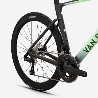 VAN RYSEL RCR PRO Shimano Ultegra Di2 2x12v pour 4.499,99€ chez Decathlon