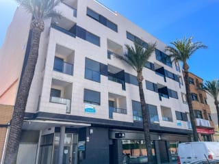 Apartamentos Benicarló Lowcost 3000, 2 noches por 42€ en Traventia