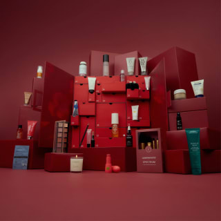 LOOKFANTASTIC Beauty Adventkalender 2025 voor €120, t.w.v.€765,
