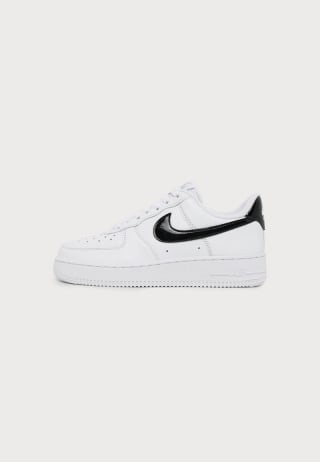 Nike Sportswear AIR FORCE STREET - Baskets basses pour 71,95€ à Zalando
