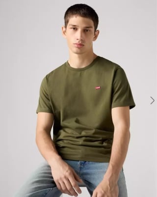 Levi's Original Housemark Camiseta Olive Night por 12.50€.