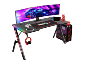 Bureau gaming led 160 x 60cm à 138,99€