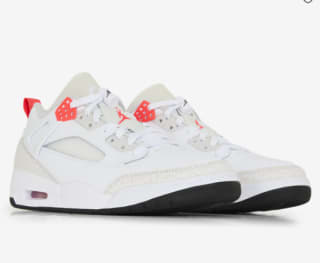 Chaussure Jordan spizike low au prix de 100€