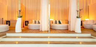 Therme Euskirchen bij Bonn met 1 nacht en tickets voor €158 bij Travelcircus
