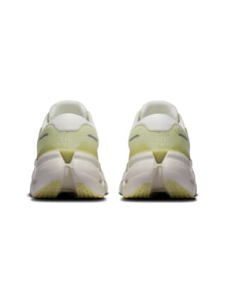 On Cloudrunner 3 para correr de hombre por $2,414.30 en Liverpool