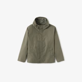 Parka courte waterproof à capuche pour 30€ chez Jules