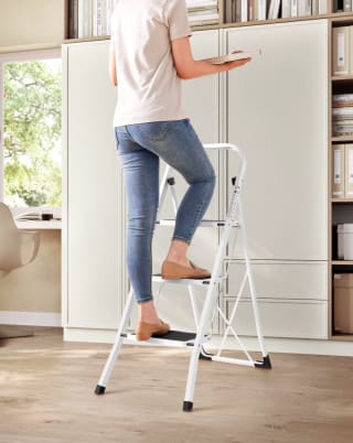 SONGMICS Escalera Tijera 3 Escalones por 21,54€