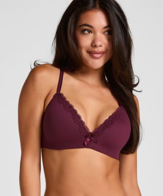 2+1 gratis op bijna alle bh's bij Hunkemöller