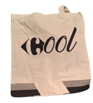 Bolsa de Tela con diseño " Cool" por 1.49€.
