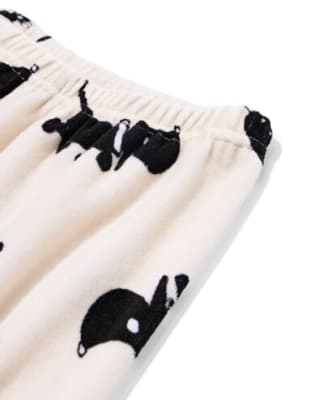 Takkie kinderpyjama velours voor €10 bij De Hema