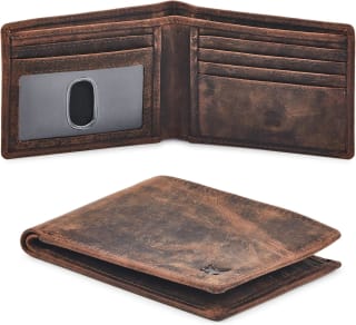 Billetera Plegable de Cuero Wise Owl Accessories por $259 en Amazon