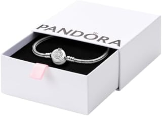 PANDORA Signature pulsera de cadena de serpiente Crown O (21 cm) por 29€ en Amazon