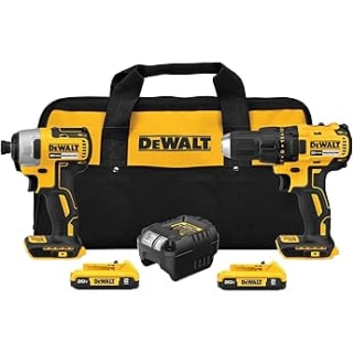 DEWALT DCK240C2 kit 20V (taladro y llave de impacto) por $3,345 en Amazon