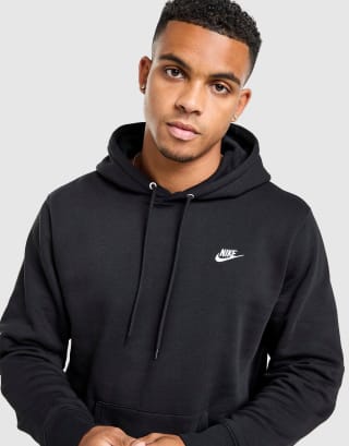 Nike sudadera con capucha Foundation por 20€ en JD Sports