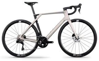 Lapierre Xelius DRS 6.0 Shimano 105 Di2 pour 1.999,00€ chez STATERA Bikes