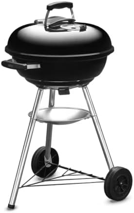 Weber Asador de Carbón Compact 18" por $1,400 en Amazon