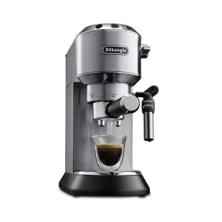 De'Longhi EC685.M Dedica Cafetera por 140,90€