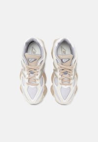 New Balance U9060 UNISEX sneakers voor €123,95 bij Zalando