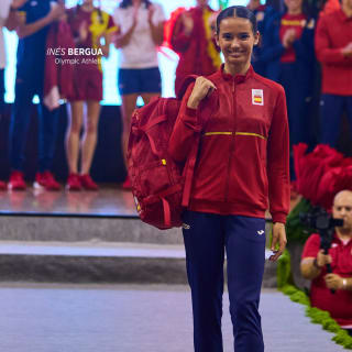 Chándal Joma de la 2ª Equipación Paseo Comité Olímpico Español Mujer por 46.5€