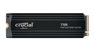 Disque SSD interne Crucial T705 4 To avec dissipateur à 519,95€