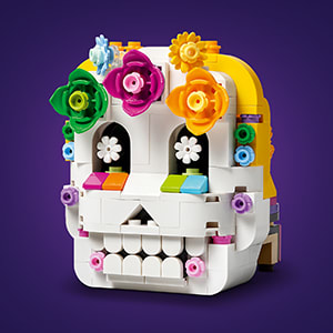 LEGO Altar de Muertos Calavera Decorativa 40811 por $260 en Amazon