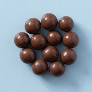 450 gram Chocolade macadamia noten melk voor €4,95 bij de notenshop