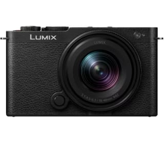 Panasonic Lumix S9 Jet Black + Lumix S 18-40mm F/4.5-6.3 voor €1.149