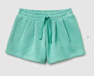 Benetton Pantalones cortos de polar por 7.75€.