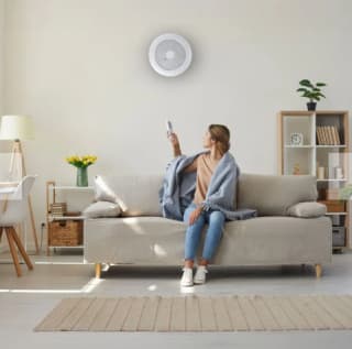 Ventilador Techo y Pared Luz led regulable EGLO $53.990 Solo en Sodimac, Chile