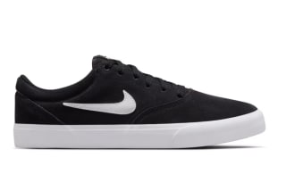 Zapatillas casual hombre NIKE CHARGE SUEDE por 38,95€