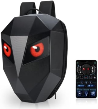 MOXOERL Mochila Ojos Led Moto por 87,90€ en Amazon