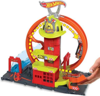 Hot Wheels City Super Fire Station - Speelfigurenset voor €27,32 bij Bol