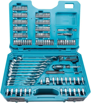 Makita E-10883 (221-delig) voor €95,57 bij Amazon