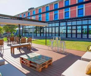 Escapada a Salamanca en mayo en Hotel AZZ Salamanca Montalvo 4* desde 39€