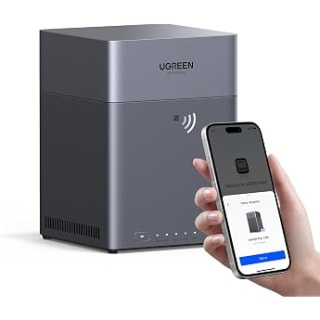 UGREEN NASync DH4300 Plus (pack NAS 4 baies + UPS 120W) pour 395,98€ chez Amazon
