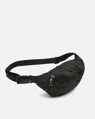 Riñonera en nylon por 6€