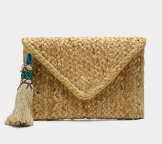 Bolso de fiesta Sobre de Yute por 7.99€.