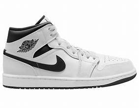 Nike Air & Jordan Trainers Sale – From £29 at Flannels