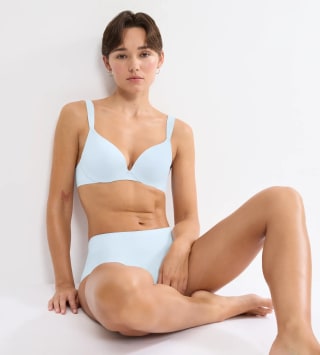 Body Make-Up Illusion voorgevormde beha met beugels voor €15,89 bij Triumph
